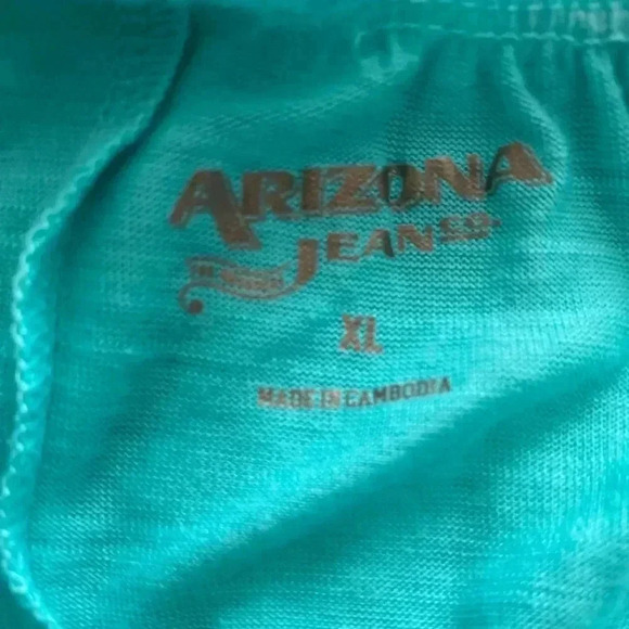 🆕Arizona Lightweight Summer Top Lace Detail 🆕 - Picture 4 of 9